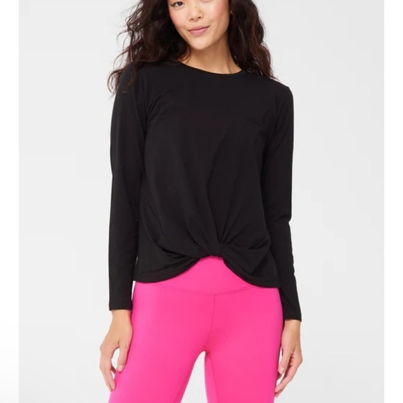Terez Size M Bliss Twist Front Long Sleeve Tee in New Yorker Black $97.00 - Picture 2 of 8